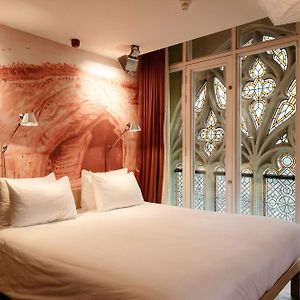 Habitación Signature con Cama King